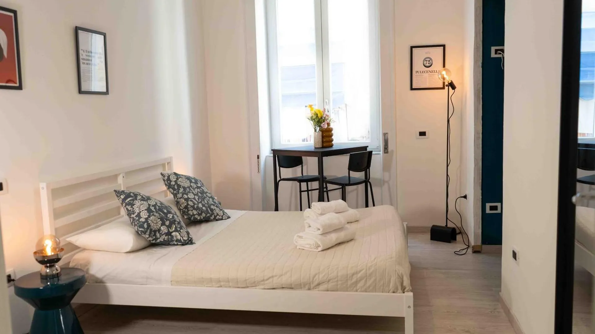 Affittacamere Nalusa Rooms - In Centro A Toledo Napoli Italia