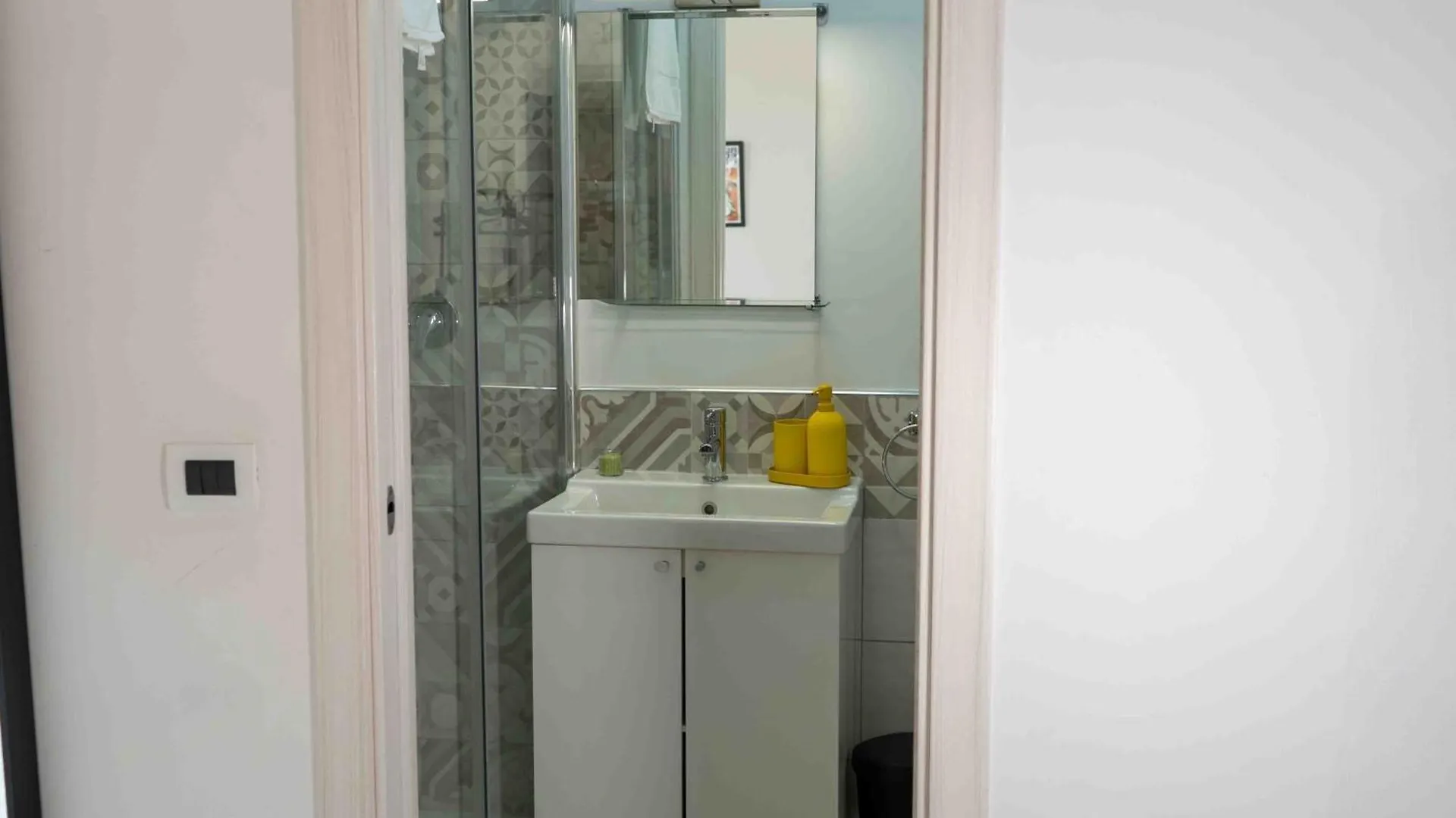 Nalusa Rooms - In Centro A Toledo Napoli 0*,  Italia