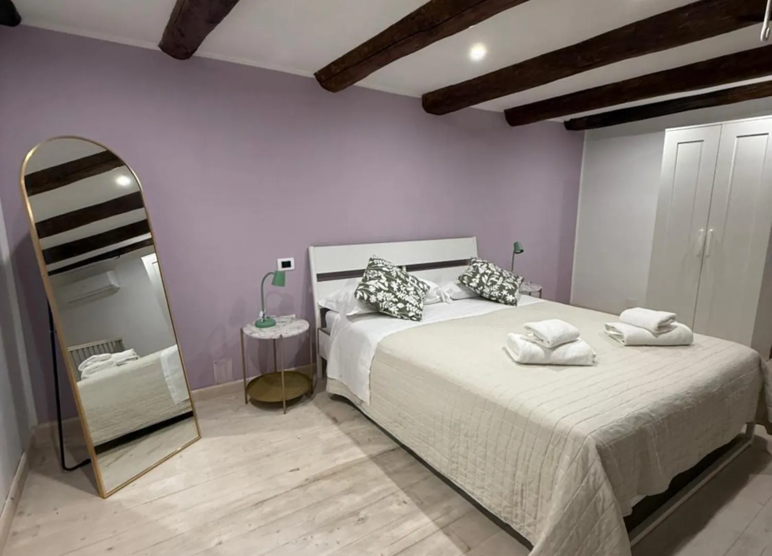 Nalusa Rooms - In Centro A Toledo Napoli