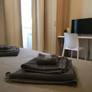 Romano Rooms Aeroporto di Catania Fontana Rossa