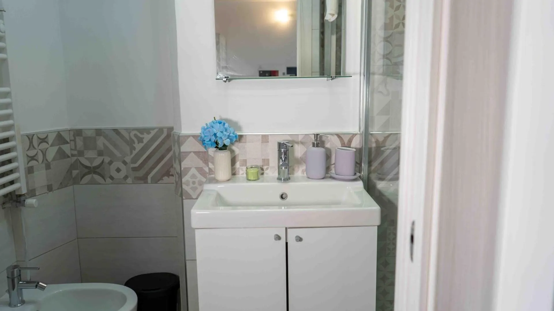 Nalusa Rooms - In Centro A Toledo Neapol Penzion